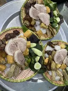 Hình ảnh Bún đậu mẹt đầy đủ