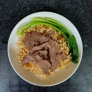 mì gói sốt bò ( k ăn cay ghi chú giúp quán) - 59.000 ₫ tại Bún & Cháo Má 5 - Đỗ Quang Đẩu