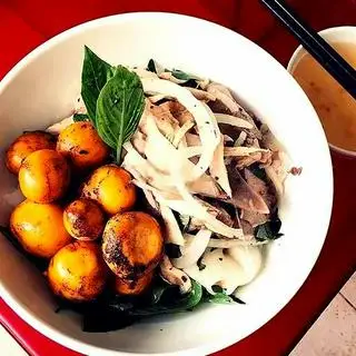 Chén lòng - trứng non - 30.000 ₫ tại Miến Phở Gà 43 Mạc Đỉnh Chi - Lê Đức Thọ