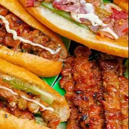 Hình ảnh Bánh mì thịt xiên nướng