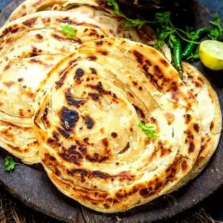 Plain Naan ( Naan không) - 35.000 ₫ tại Sher E Punjab Cuisine - Nhà Hàng Ấn Độ - Nam Kỳ Khởi Nghĩa