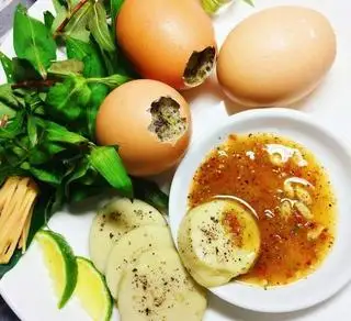 Hột gà nướng - 3 quả - 30.000 ₫ tại Bắp Xào 461 & Ăn Vặt - Lê Văn Lương