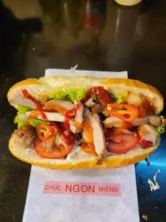 Bánh mì thịt nướng  - 35.000 ₫ tại Bánh Mì Cô Chang - Tân Mỹ 