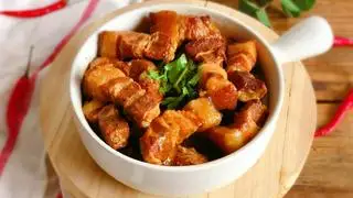 Hình ảnh Cơm thịt kho tàu