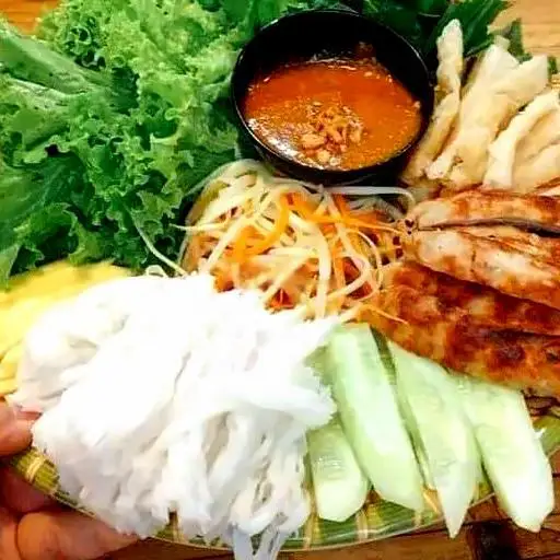 Hình ảnh Nem nướng Nha Trang (suất lớn)