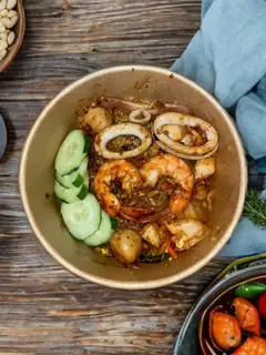 Cơm kim chi hải sản - 89.000 ₫ tại Hồng Ký - Nui Xào, Cơm Chiên & Lẩu Thái - Bến Vân Đồn