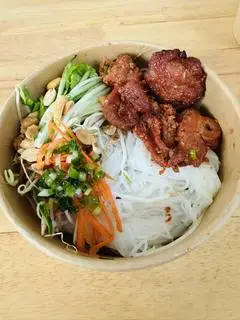 Bún thịt nướng cô đơn - 36.000 ₫ tại Bún Thịt Nướng Quang Tiên - Bùi Thị Xuân