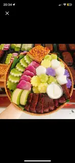 Hình ảnh Mẹt bánh thập cẩm - size 30cm
