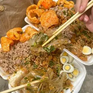 Hình ảnh Bánh Tráng Mỡ Hành - Thịt Bằm - Tóp Mỡ - 2 Cút