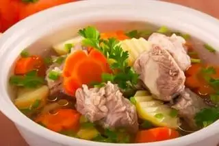 Canh Súp Sườn Non - 45.000 ₫ tại Cơm Tấm Long Xuyên 888 - Cống Quỳnh