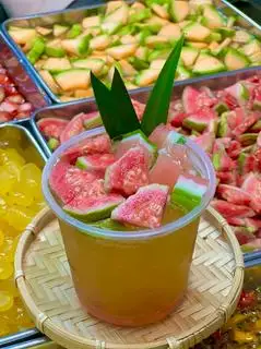 Trà ổi hồng - 35.000 ₫ tại Tiệm Trà Trái Cây Na Ù - Hồng Lạc
