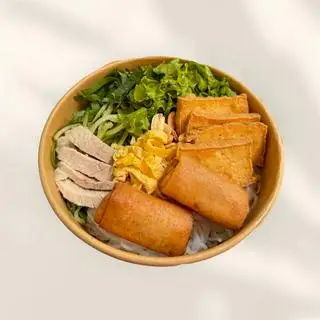 Bún nước tương chả giò - 50.000 ₫ tại Bếp Nhà Dì Út - Bún Nước Tương & Gỏi Cuốn - Huỳnh Văn Bánh
