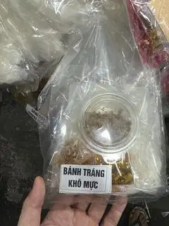 Hình ảnh Bánh tráng dẻo phơi khô mực
