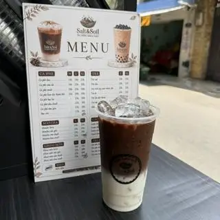 CACAO LATTE - 30.000 ₫ tại SALT & SOIL Tea - Coffee - Cách Mạng Tháng 8
