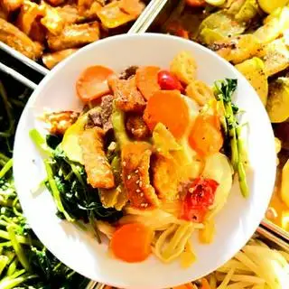 Cơm chay thập cẩm - 24.000 ₫ tại Cơm Chay Thiện Nghĩa - Nguyễn Quý Anh