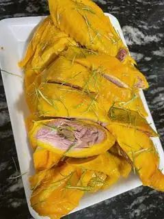 Hình ảnh Gà ủ thảo mộc - nửa con