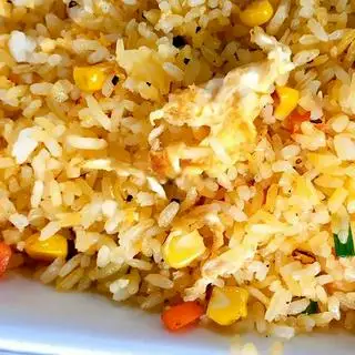 Hình ảnh Cơm chiên trứng tỏi