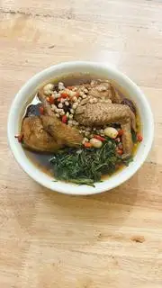 Hình ảnh xuất 2 cánh gà tần + tim hầm