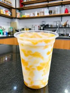 Hình ảnh SỮA CHUA LẮC ĐÀO THƠM NGON