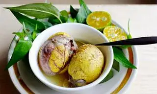 Hình ảnh trứng vịt lộn luộc 2 quả 