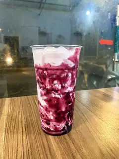 Hình ảnh SỮA CHUA LẮC VIỆT QUẤT