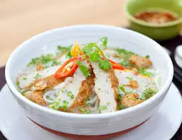 bánh canh chả cá  - 60.000 ₫ tại MÌ TRỘN CÔ HAI - Đường Số 1