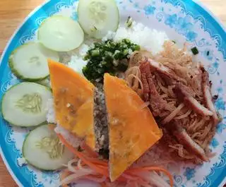 Hình ảnh Cơm bì-chả