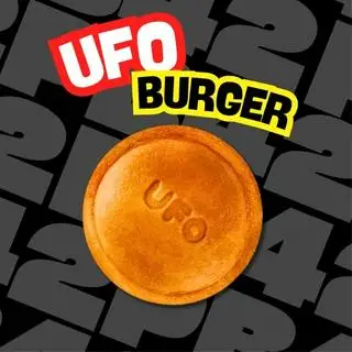 UFO BURGER GÀ ÁP CHẢO (STIR FRY CHICKEN PAN - 59.000 ₫ tại PLANET B42 Fast Food Station - Tacos Pháp & Burger- Khánh Hội