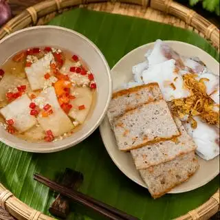 Hình ảnh Bánh cuốn chả nướng - chả quế