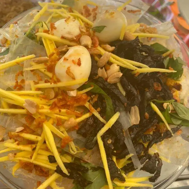 Bánh Tráng Trộn Khô Bò Đen (tự trộn) - 30.000 ₫ tại Bánh Tráng Trộn Nguyễn An Ninh - Chung Cư Ngô Gia Tự