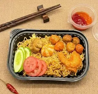 Mì trộn cá viên - 40.000 ₫ tại Time House - Trà Sữa, Cà Phê & Trà Trái Cây - Nguyễn Phúc Nguyên