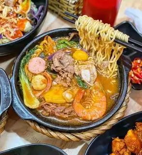 Hình ảnh Mỳ cay bò + tôm