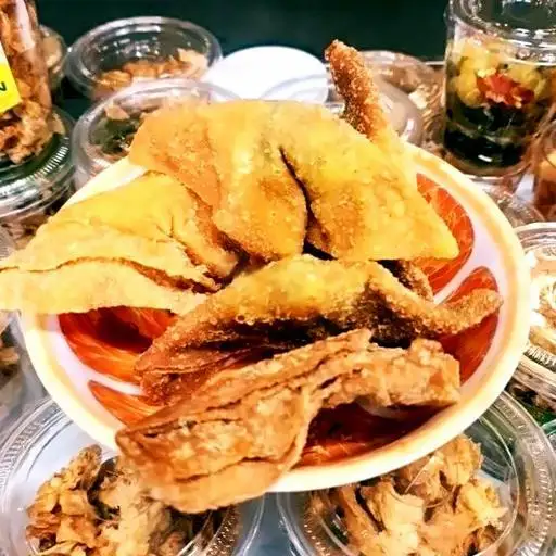 5 Viên hoành thánh chiên - 37.000 ₫ tại Quán Chay Chị Củ - Trần Đình Xu 
