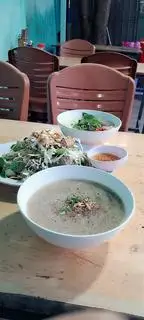 cháo gỏi Gà / phần 2 người ăn - 149.000 ₫ tại Cháo Gỏi Vịt 615 - Huỳnh Tấn Phát