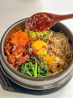 Hình ảnh Cơm Trộn Gà Nướng BBQ