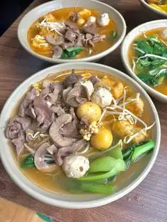 Hình ảnh Mì tim cật chua cay - size lớn