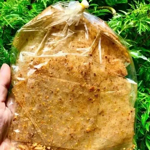 Bánh tráng muối nhuyễn dẹp siêu cay - 15.000 ₫ tại Bánh Tráng Trộn & Ăn Vặt Tiểu Thơ - Điện Biên Phủ