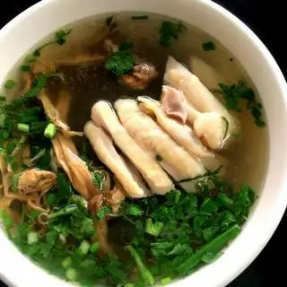 Miến đùi - 55.000 ₫ tại Miến Phở Gà 43 Mạc Đỉnh Chi - Lê Đức Thọ