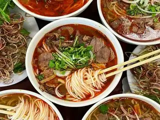Bún bò nạm tái - 37.000 ₫ tại Bún Bò 209 - Phong Phú