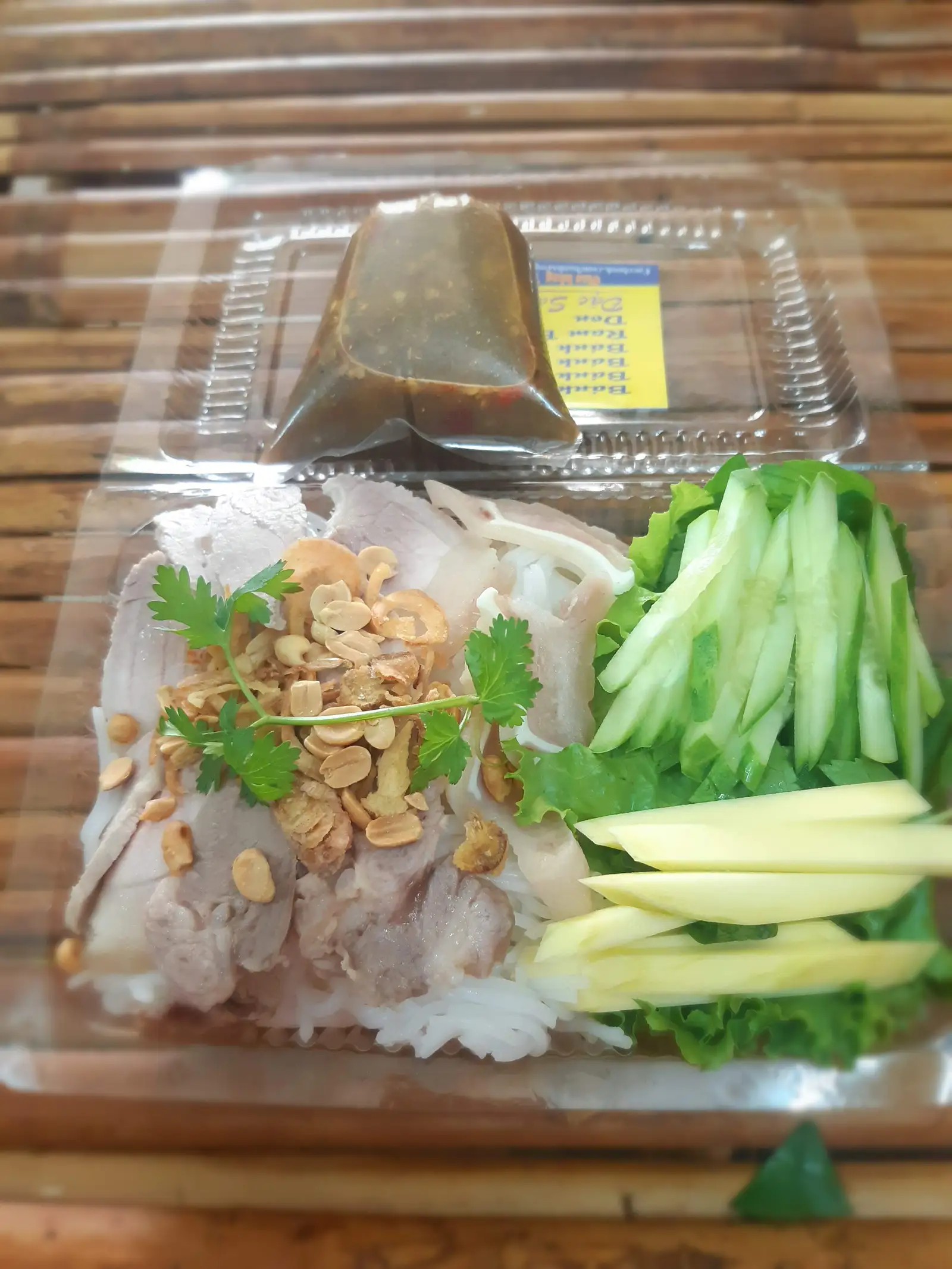 Bún mắm nêm - 48.000 ₫ tại Anh Năm Trà Khúc - Bánh Xèo Quảng Ngãi - Võ Thành Trang