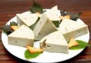 chả lụa thuần chay  - 80.000 ₫ tại Bánh Cuốn Thuần Chay - Phan Văn Trị