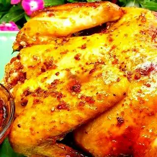 1/2 gà nướng sa tế - 129.000 ₫ tại Gà Nướng & Gà Bó Xôi Thành Công - Bến Chương Dương
