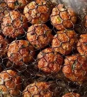 Hình ảnh Bún chả Băm viên