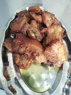 Hình ảnh ba rọi muối sả chiên