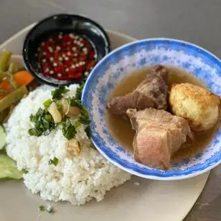 Cơm thịt kho trứng - 65.000 ₫ tại Cơm Tấm Bảo Anh - Hoàng Sa 