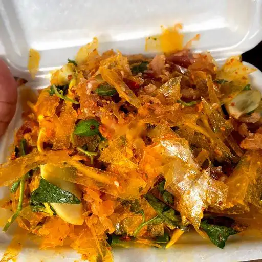 Bánh Tráng Trộn Tré - 35.000 ₫ tại Gánh Bánh Tráng Trộn Cô Xuân - Phan Văn Hân