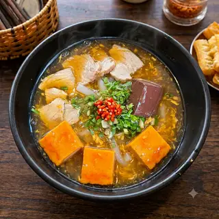 Hình ảnh Bánh Canh Chả Thịt