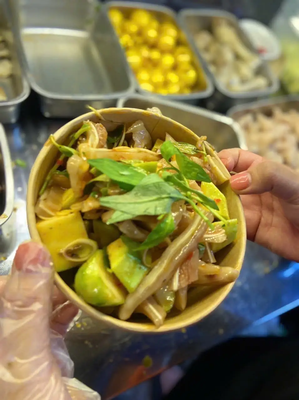 Chân gà Trứng non Tai heo sốt thái size trung - 70.000 ₫ tại Thèm Chân Gà - Chân Gà Full Topping - Nguyễn Gia Trí