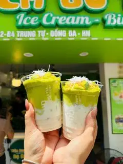 Hình ảnh Bơ già dừa non