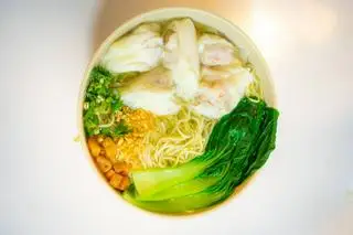 Hình ảnh Mỳ hoa hoành thánh nhân tôm thịt/Wonton Noodles